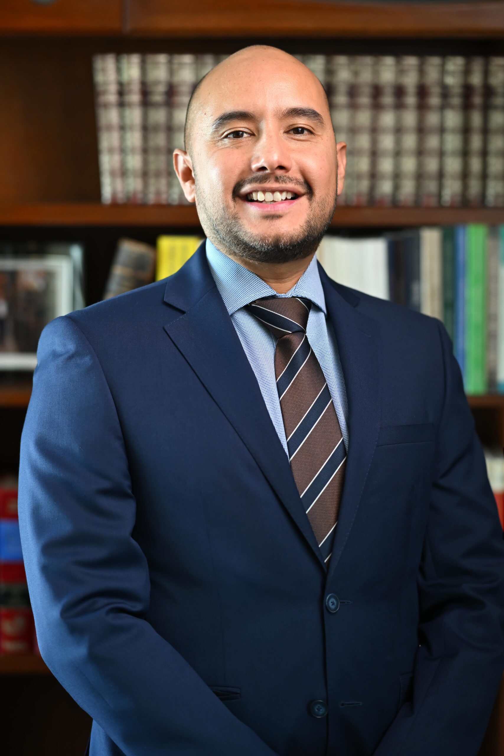 Maestro DANIEL CAMACHO colaborar